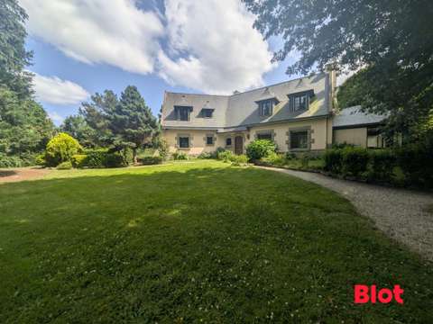 Vente maison 8 pièces