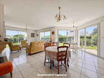 Vente Maison 7 piècesCombrit
