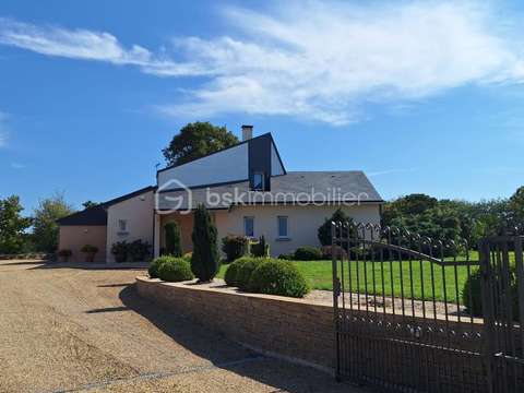 Vente maison 8 pièces Commer 53