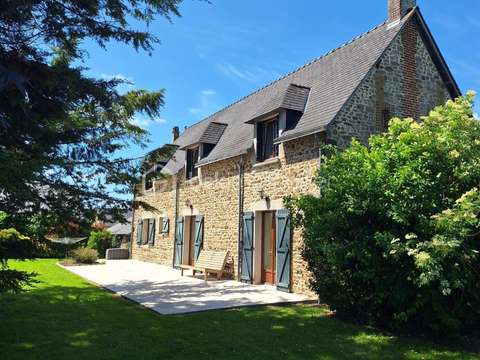 Vente maison 7 pièces Commer 53