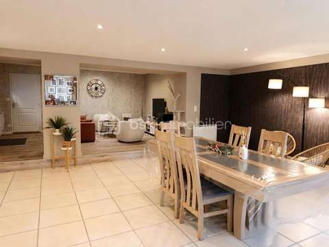 Vente maison 5 pièces Commer 53