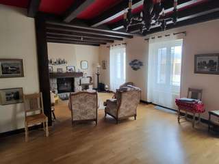 Vente maison 8 pièces