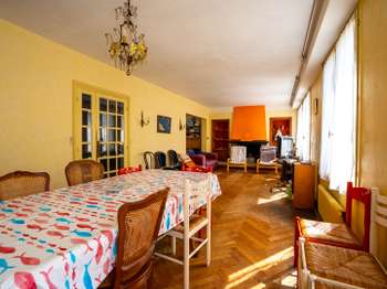 Vente maison 8 pièces