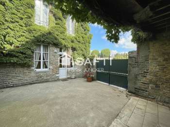 Vente maison 15 pièces Condé-en-Normandie 14
