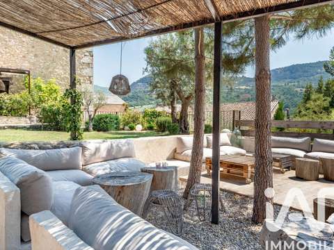 Vente maison 18 pièces Condorcet 26
