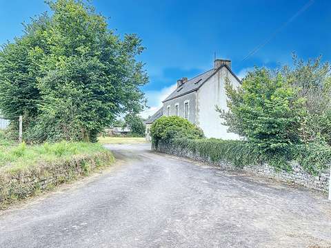 Vente maison 4 pièces Coray 29