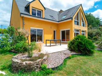 Vente maison 6 pièces Coray 29