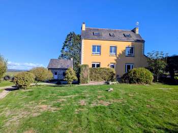Vente maison 6 pièces Coray 29
