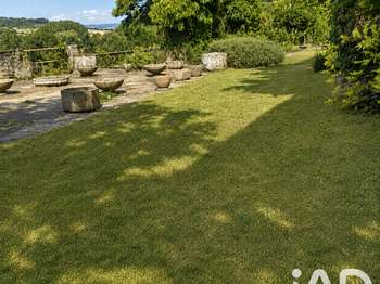 Maison 9 pièces 150 m² · à Cordes-sur-Ciel · 150 m² · 230 000 €