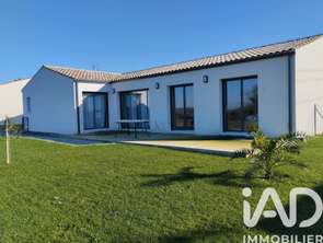 Vente Maison 3 chambresCorme-Royal