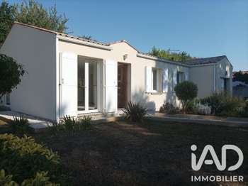 Vente maison 4 pièces Corme-Royal 17