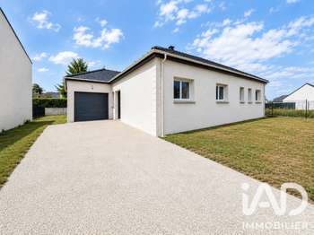 Maison 5 pièces 130 m² · à Corquilleroy · 130 m² · 264 000 €
