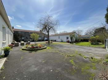 Vente maison 13 pièces
