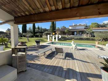 Vente maison 7 pièces Cotignac 83