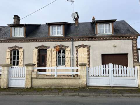 Vente maison 5 pièces Coudrecieux 72