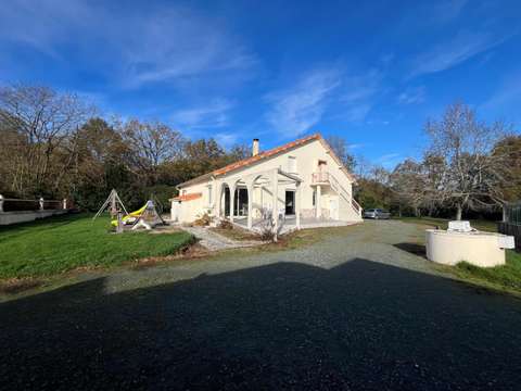 Vente maison 9 pièces Couëron 44