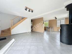Vente Maison 4 chambresCouffé