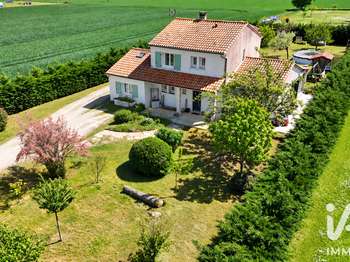 Vente maison 5 pièces Coulgens 16
