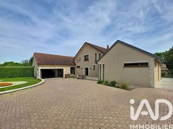 Vente maison 9 pièces