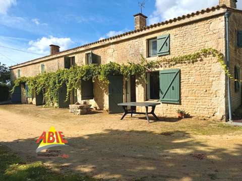 Vente maison 12 pièces Coulon 79