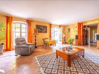 Vente maison 12 pièces