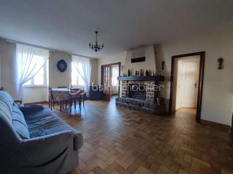 Vente maison 7 pièces Couptrain 53