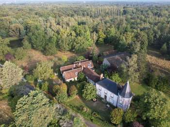 Vente maison 20 pièces Cour-Cheverny 41