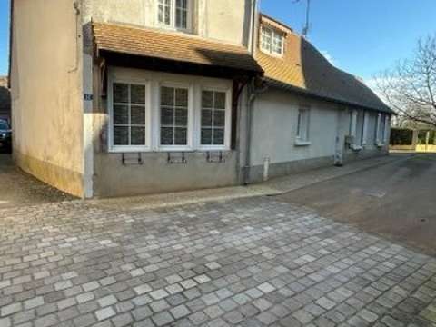 Vente maison 5 pièces Courcemont 72