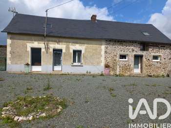 Vente maison 5 pièces Courcité 53
