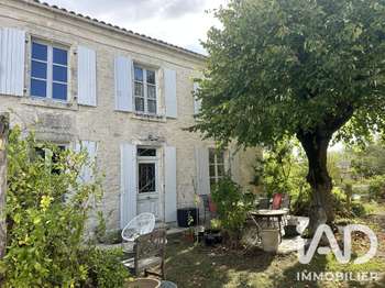 Maison 6 pièces 250 m² · à Courçon · 250 m² · 475 000 €