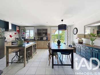 Vente maison 5 pièces Courçon 17