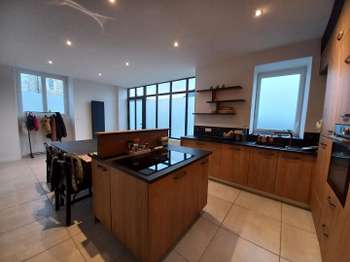 Vente maison 7 pièces Courgenard 72