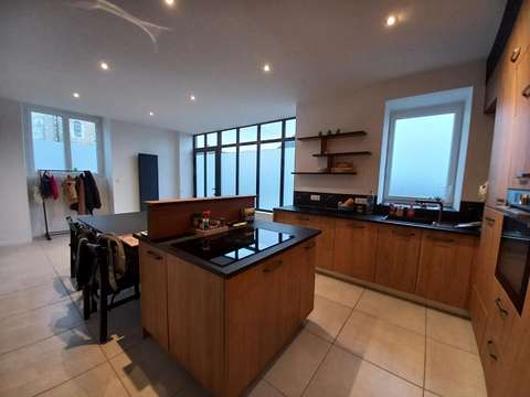 Vente maison 7 pièces Courgenard 72