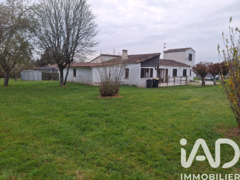 Vente maison 5 pièces Cours-de-Pile 24