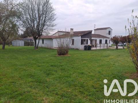 Vente maison 5 pièces Cours-de-Pile 24