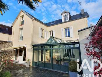 Vente maison 8 pièces