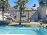 Vente maison 11 pièces