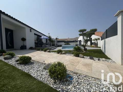 Vente maison 5 pièces Cramchaban 17