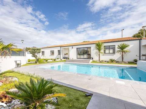 Vente maison 6 pièces Cramchaban 17