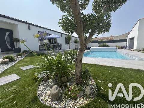 Vente maison 5 pièces Cramchaban 17