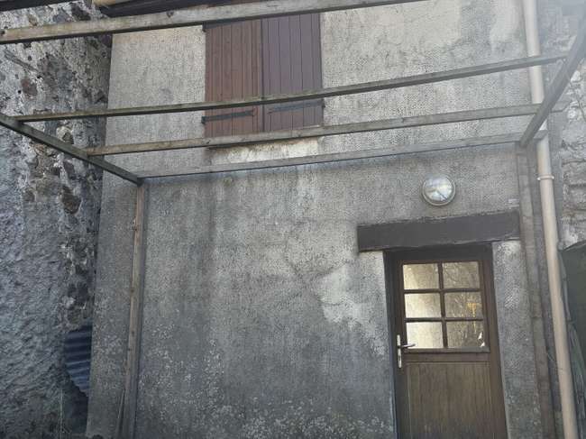 Maison 1 pièce 27 m² · à Crancey · 27 m² · 22 500 €