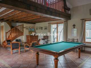 Vente maison 16 pièces