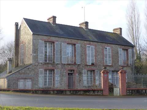 Vente maison 7 pièces Créances 50