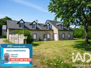 Vente maison 10 pièces Crennes-sur-Fraubée 53