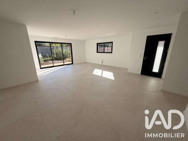 Maison 5 pièces 112 m² · à Créon · 112 m² · 360 000 €