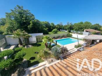 Vente maison 4 pièces Croix-Chapeau 17