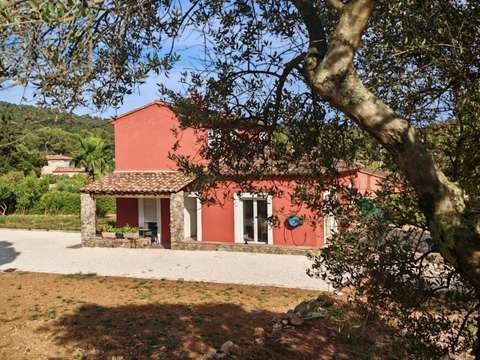 Vente maison 5 pièces Cuers 83