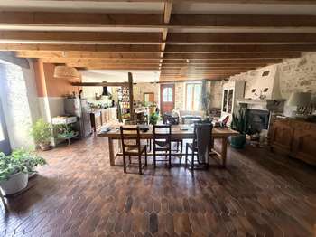 Vente maison 9 pièces