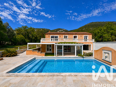 Vente maison 6 pièces Cuges-les-Pins 13