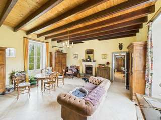 Vente maison 8 pièces